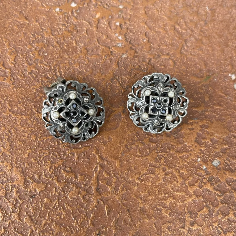 Free People - Vintage 80s clip on earrings - Image 2