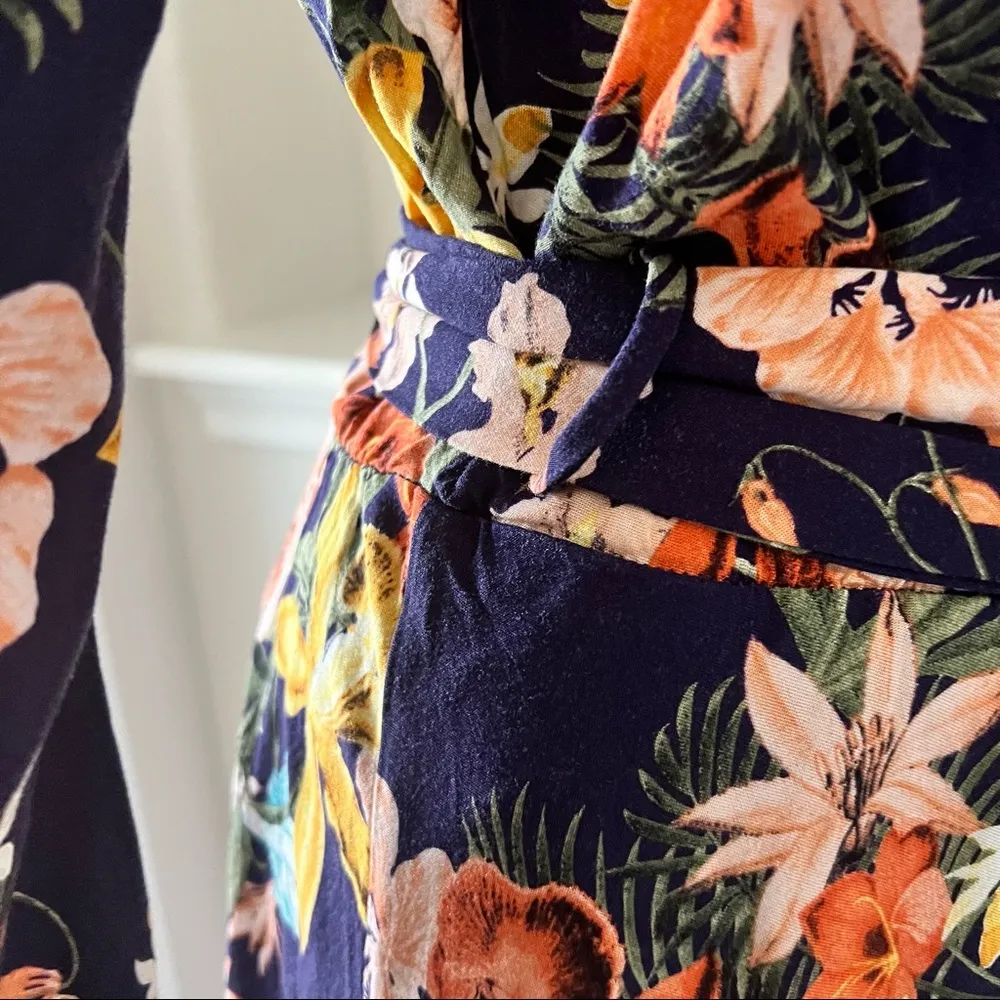 Meghan LA Floral Maxi Dress Navy Lilypad Split Neck Size XL EXCELLENT! $399 - Image 8