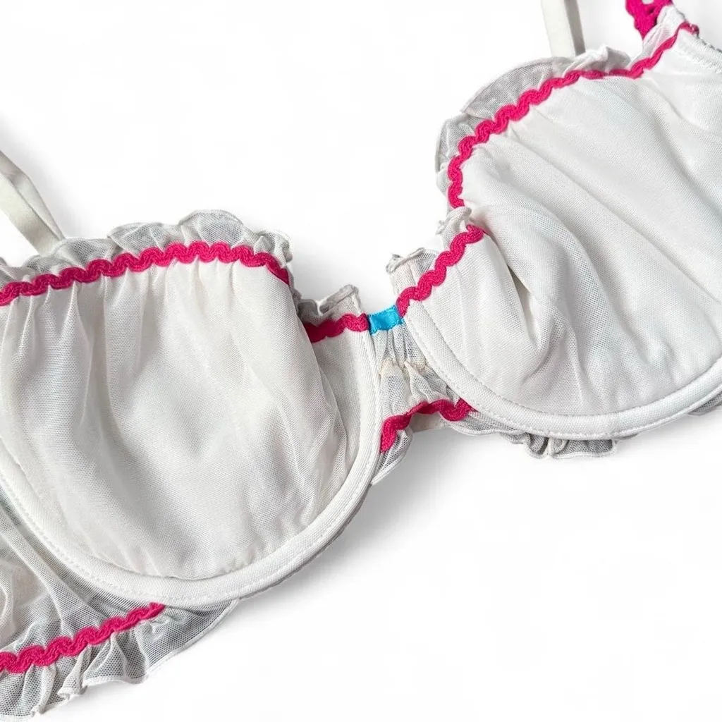 Y2K Victoria’s Secret Angels Bra - Image 3