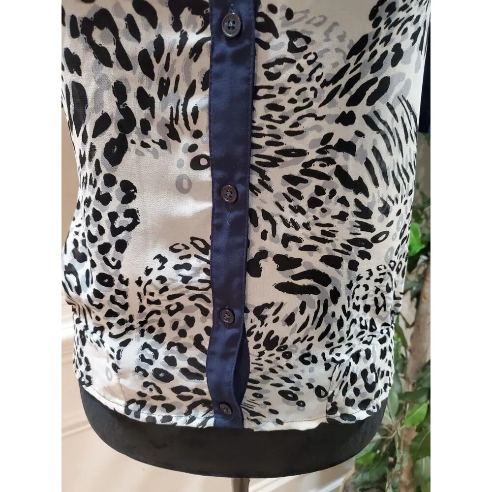 Express Womens Blue & White Polyester Collared Short Sleeve Button Down Shirt XS - Image 3