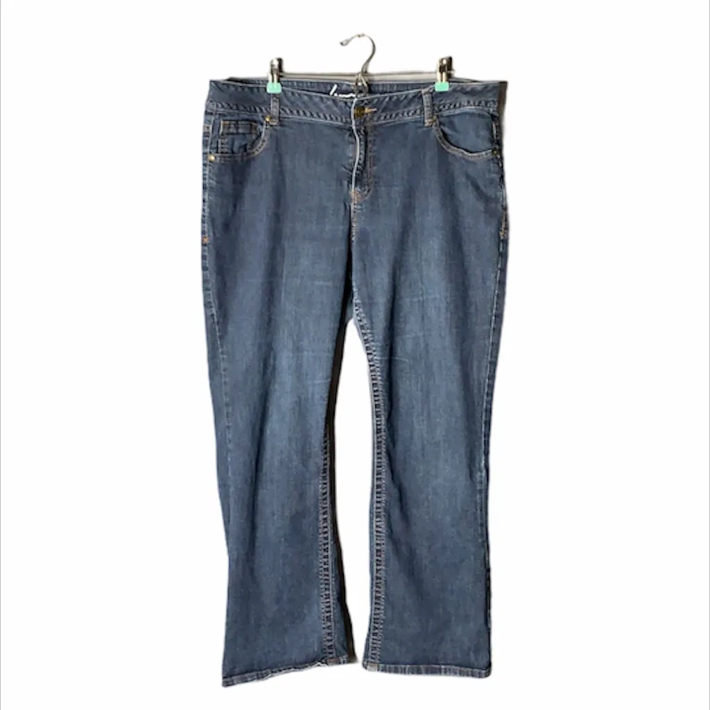 Lane‎ Bryant  Bootcut Jeans Size 20 - Image 3