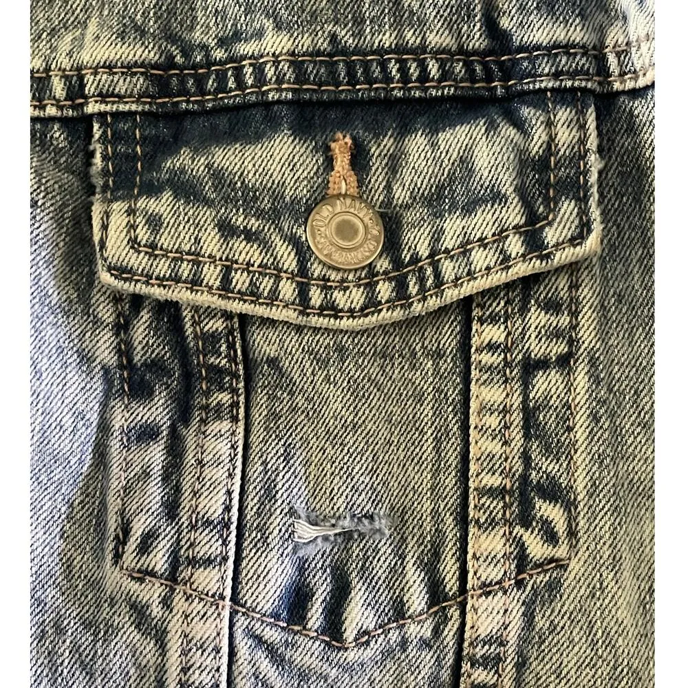 Old Navy Distressed Denim 100% Cotton Jean Jacket Medium - Image 5