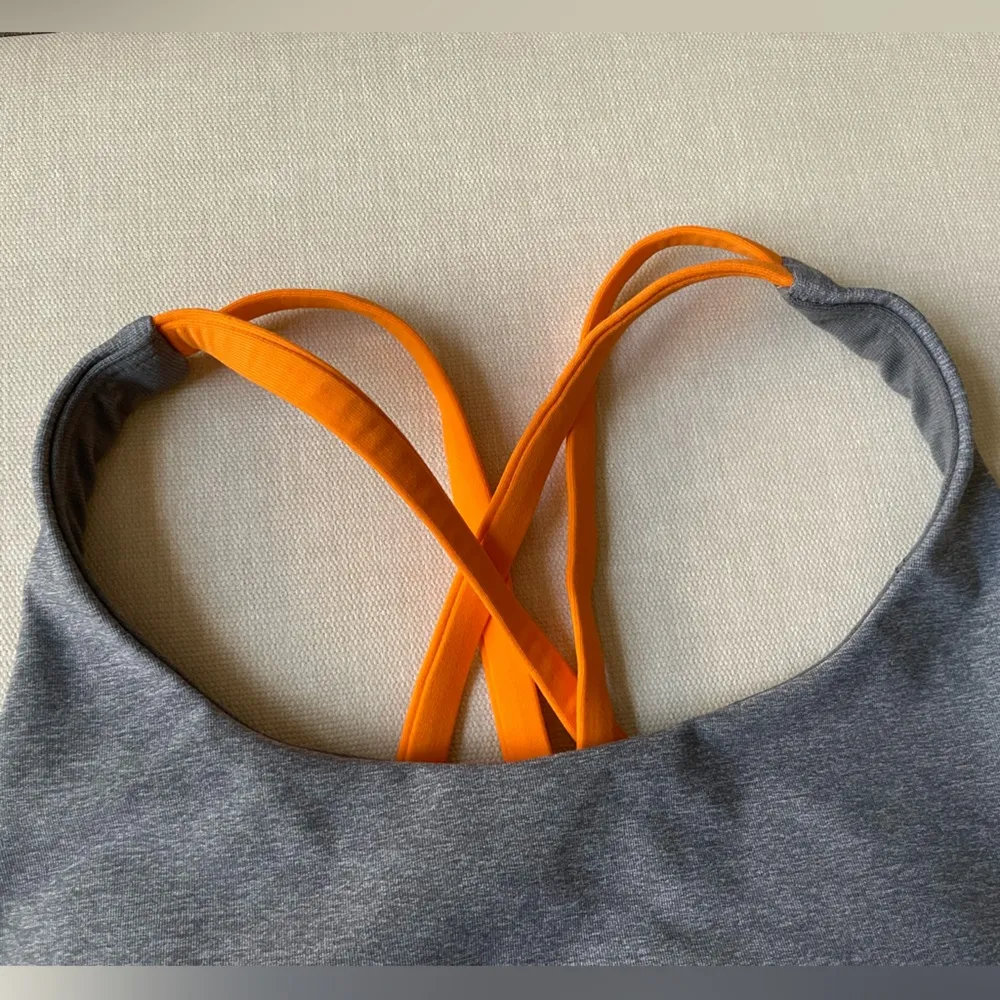 Lululemon Energy Longline Bra - Medium Support B-D Cups - Image 3