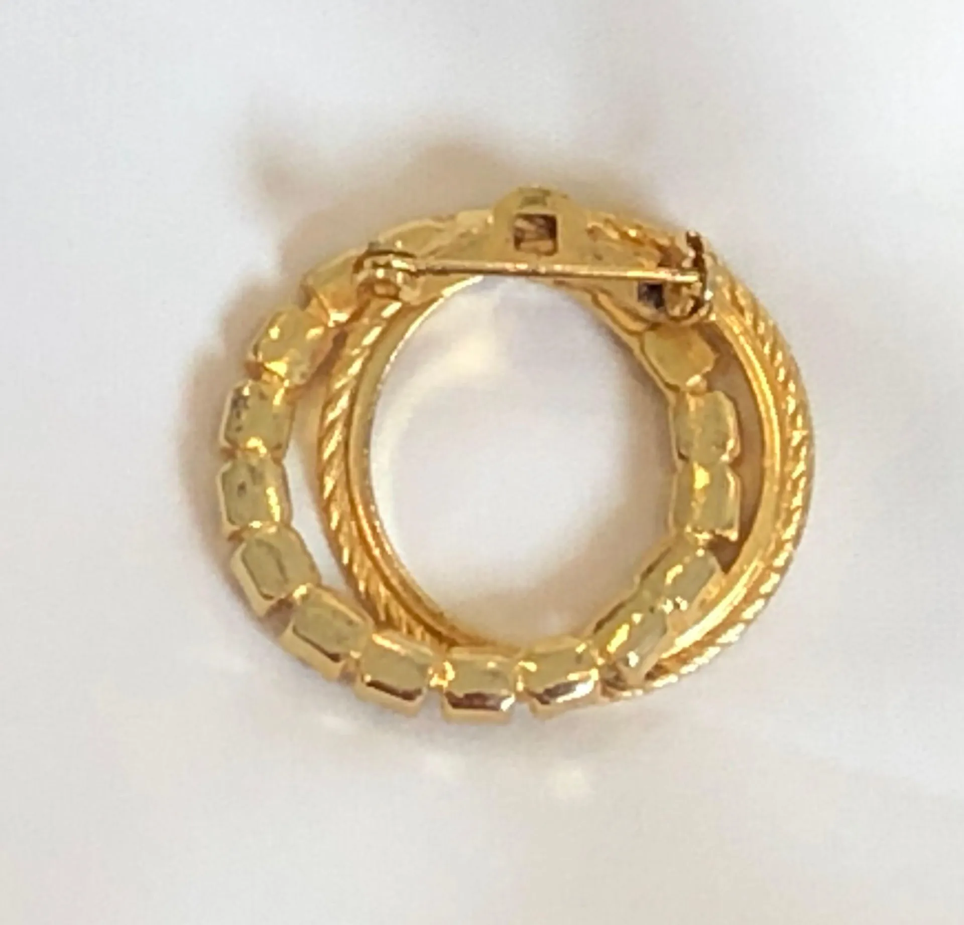 Incredible Vintage Brooch Intertwined Circles W Purple Sparkly Rhinestones - Image 5