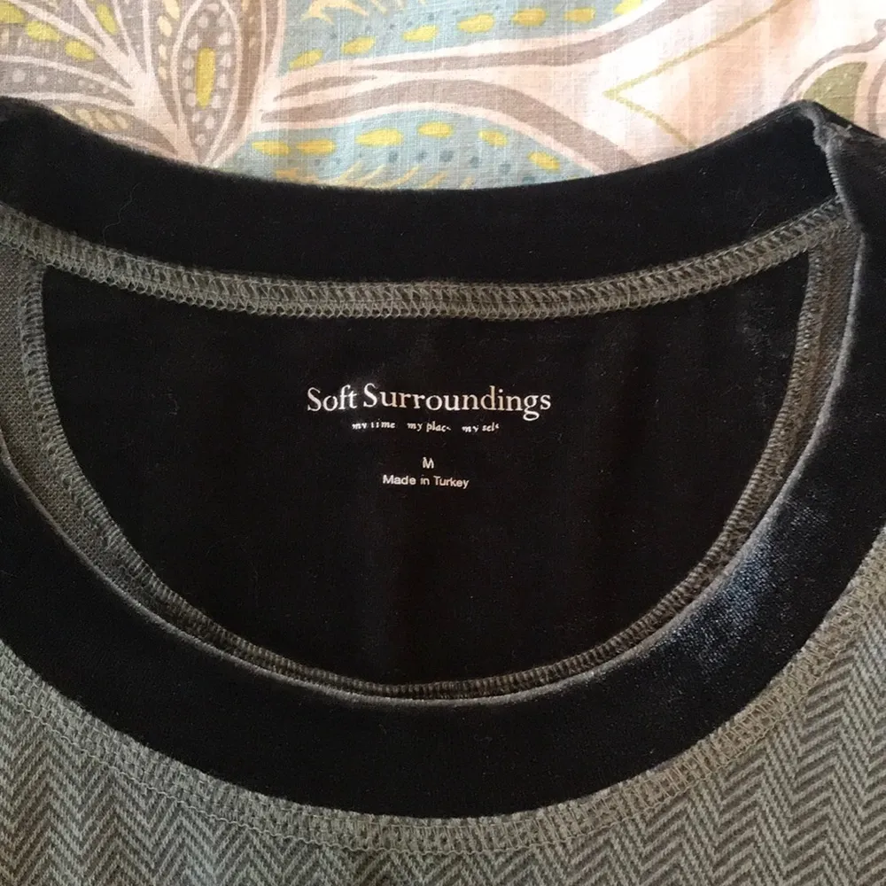 Soft surrounding shirt - Image 2