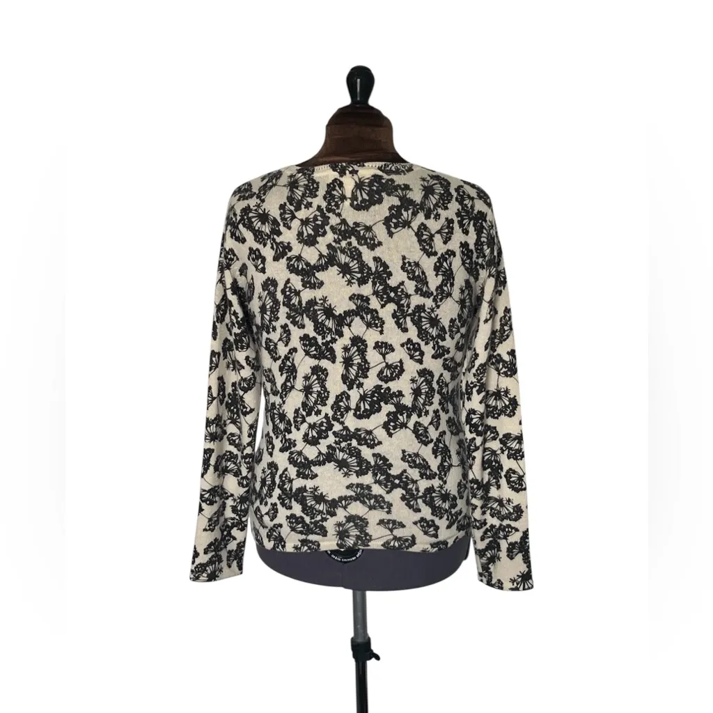 Mainbocher 100% Cashmere Sweater Long Sleeve Round Neck Floral Pullover Size M Tan Size M - Image 3