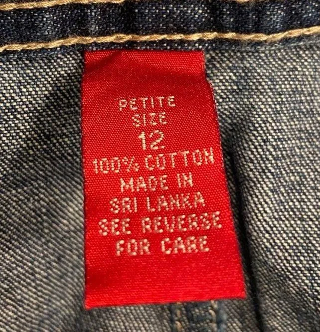 Gloria Vanderbilt Size 12P Medium Wash Modest Length Button Front Denim Skirt. - Image 3