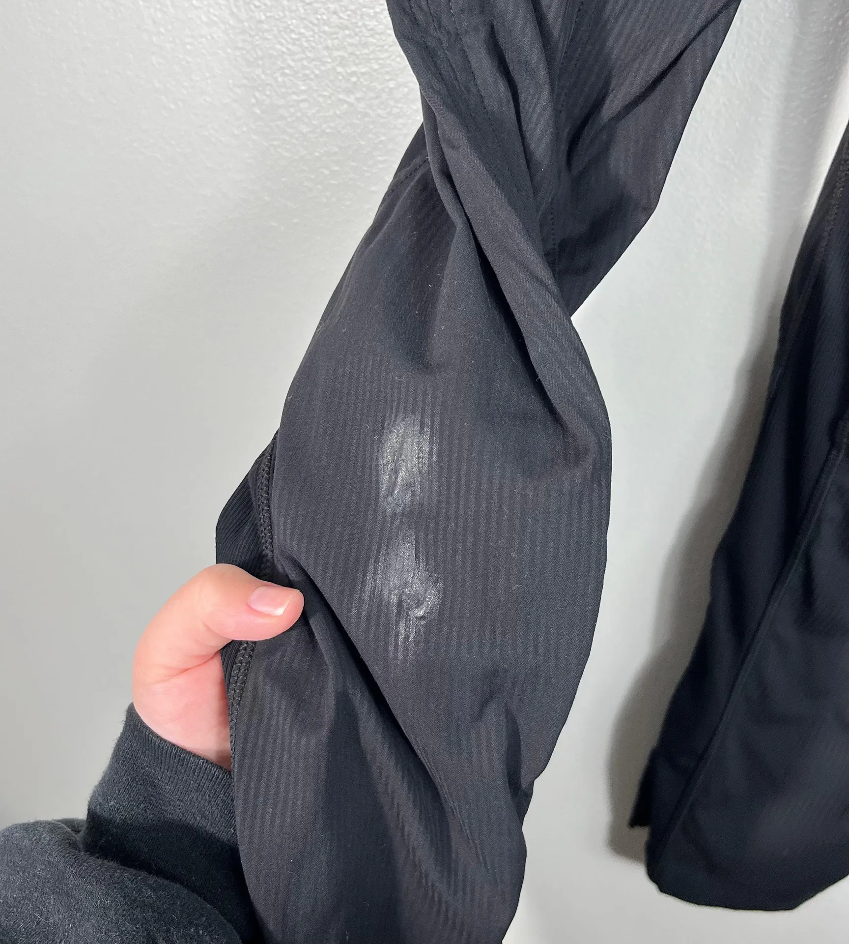 Lululemon Dance Studio Crop Black Ruched Leg Pull On Athletic Pants Size 2 Gym - Image 6