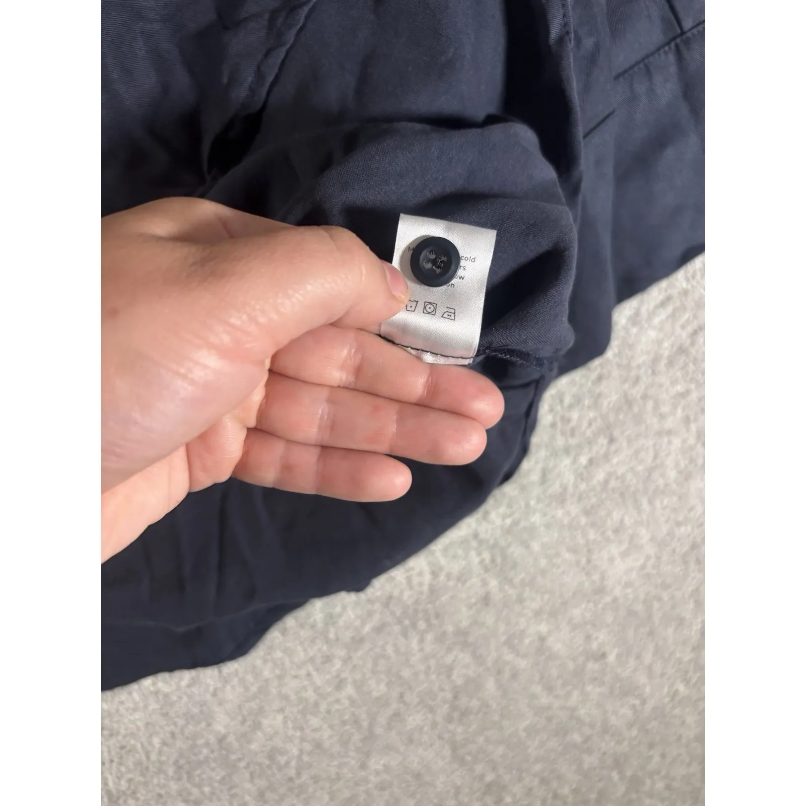 Vetta Capsule Wardrobe Girlfriend Button Down‎ Navy Tencel Shirt | XS - Image 8