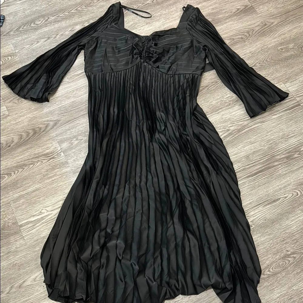 Eloquii pleated plus size black midi dress ruched draped square neck Sz 20 - Image 5