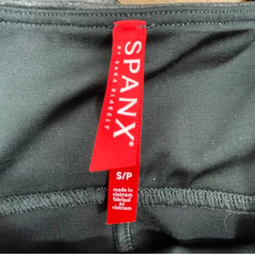 SPANX Women's Black Shiny Metallic Leggings Texture Sz Small Moto Faux Leather - Image 4