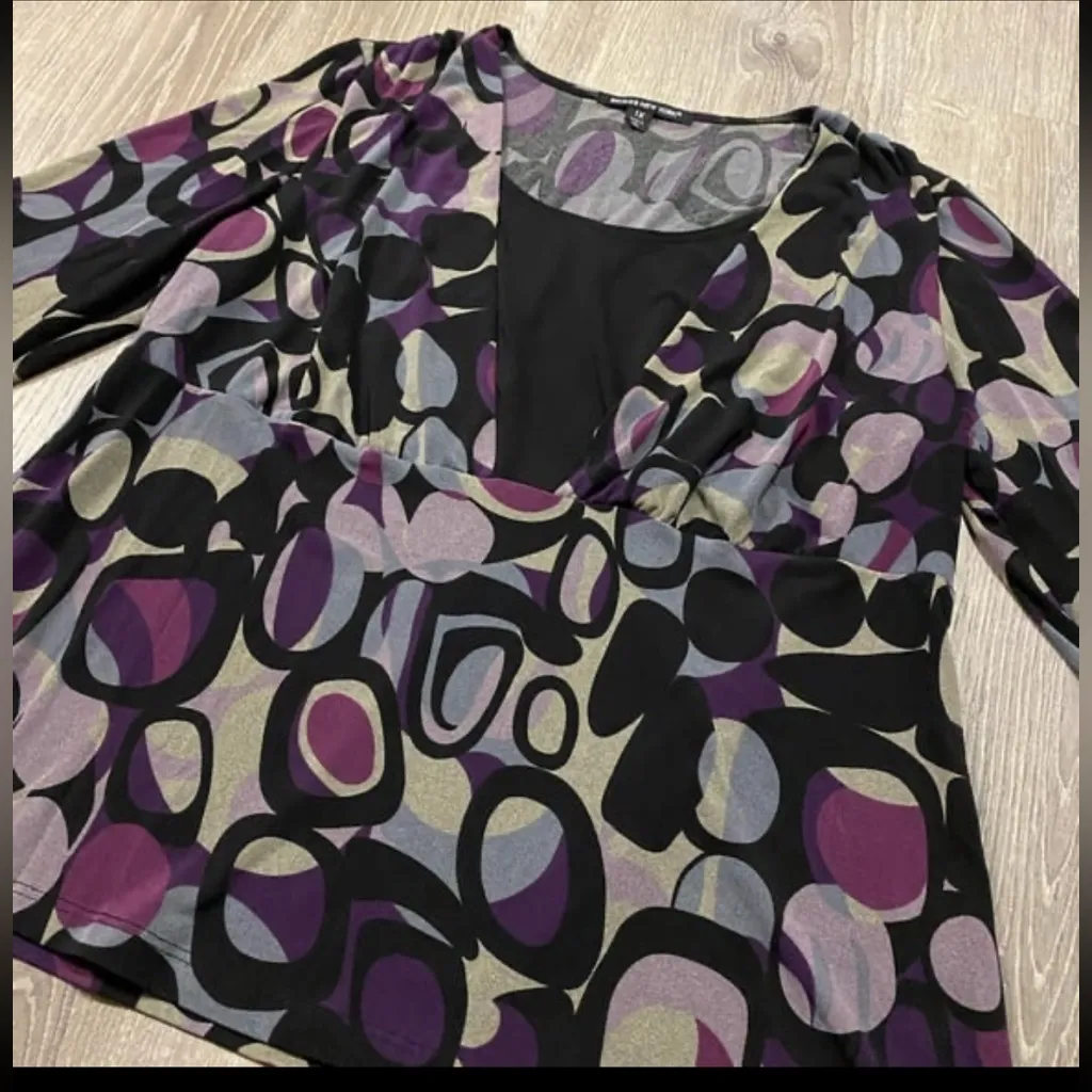 Purple & Black Geometric Top | Shirt | Blouse | Business Casual - Image 3