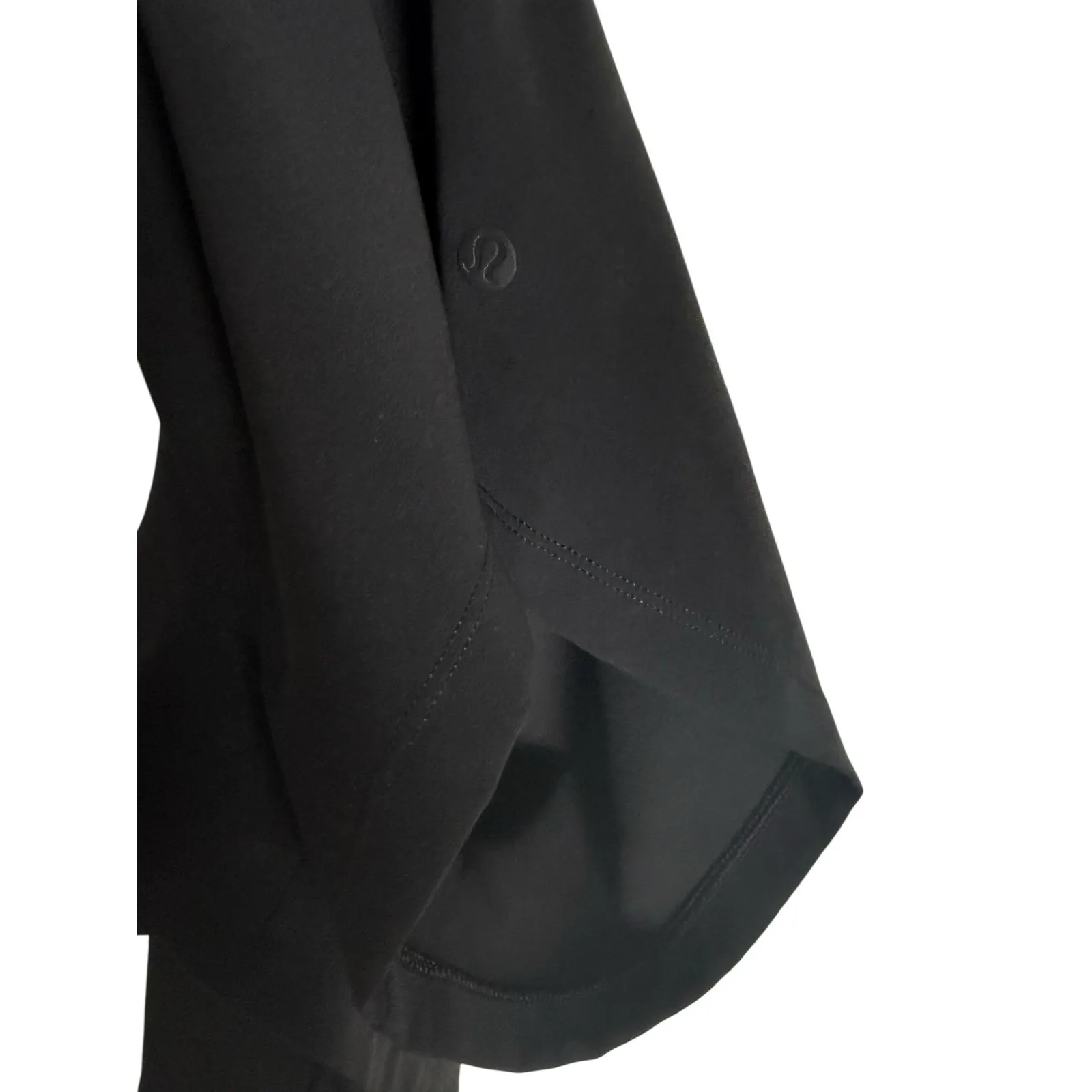 Lululemon Black On The Fly Travel Woven Athleisure Shorts Size 8 - Image 8