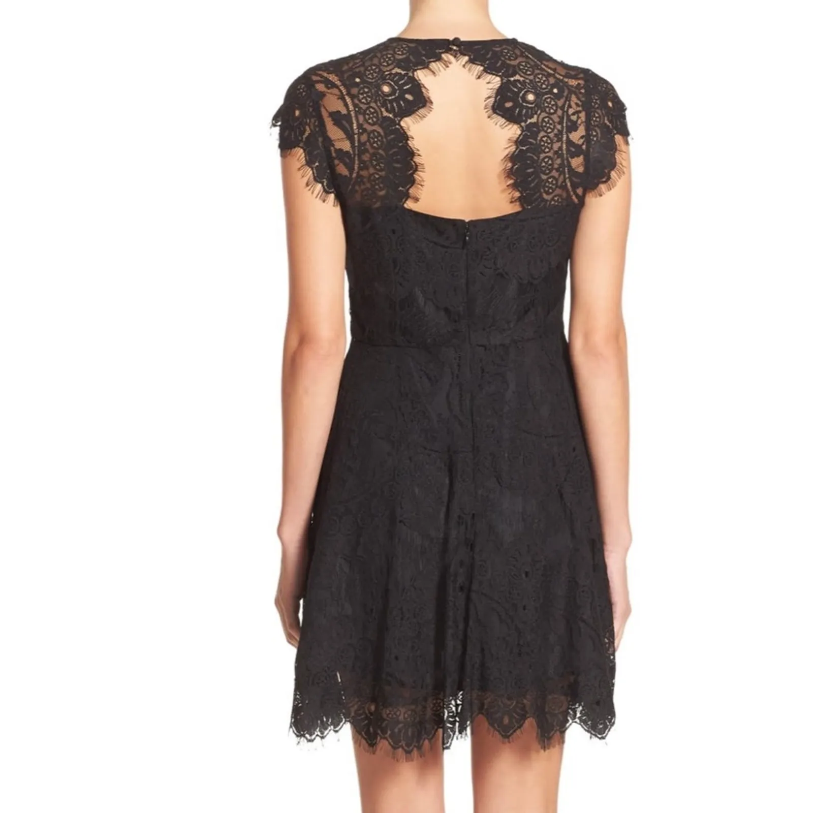 BB Dakota Women's Black Rhianna Cap Sleeve Open Back Lace Fit & Flare Dress sz 2 - Image 6