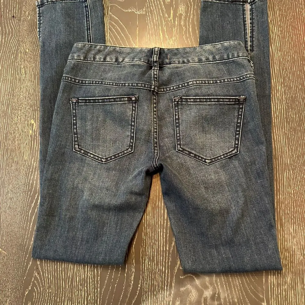 Free People Women's Distressed Straight Leg Jeans Blue Size 26 Zip Fly Denim - Image 12