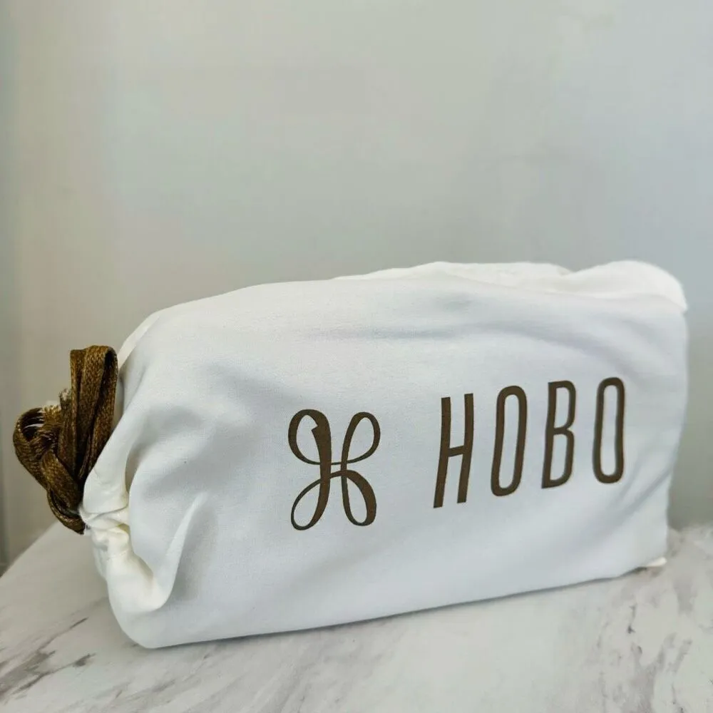 HOBO‎ LAUREN CLUTCH LEATHER WRISTLET WALLET Red Henna Luxury Leather, NWT - Image 2