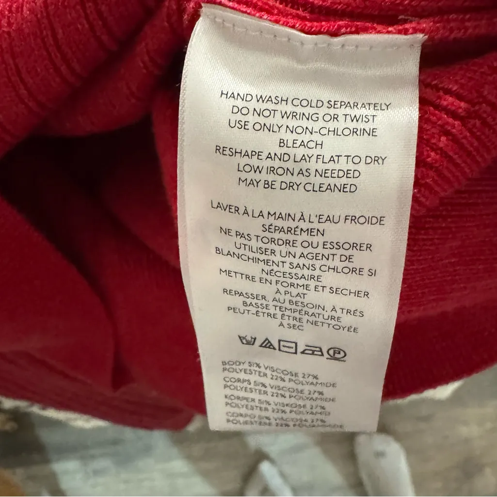 Pilcro Red Cropped Sweater XL - Image 4