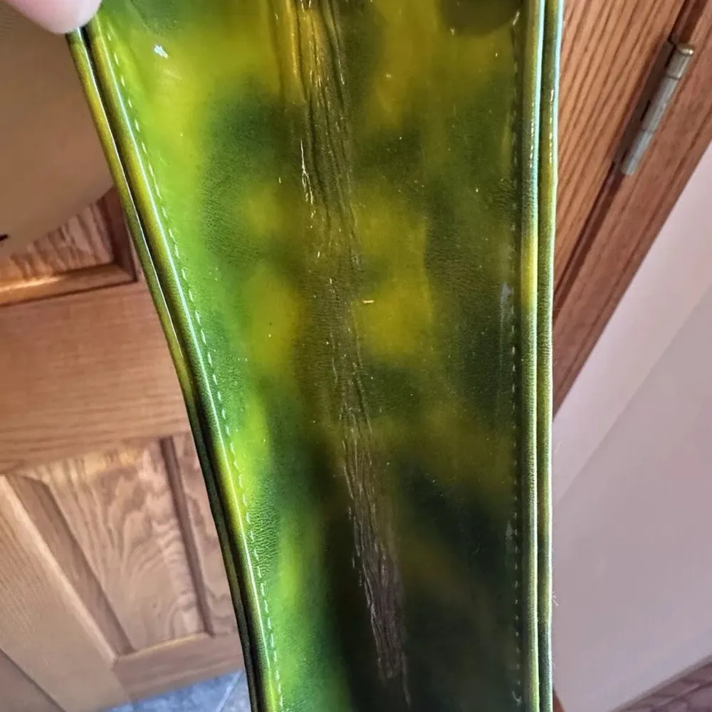 Vintage Purse Brian Jeffrey Green Convertible Clutch Gold Hardware made in spain - Image 10