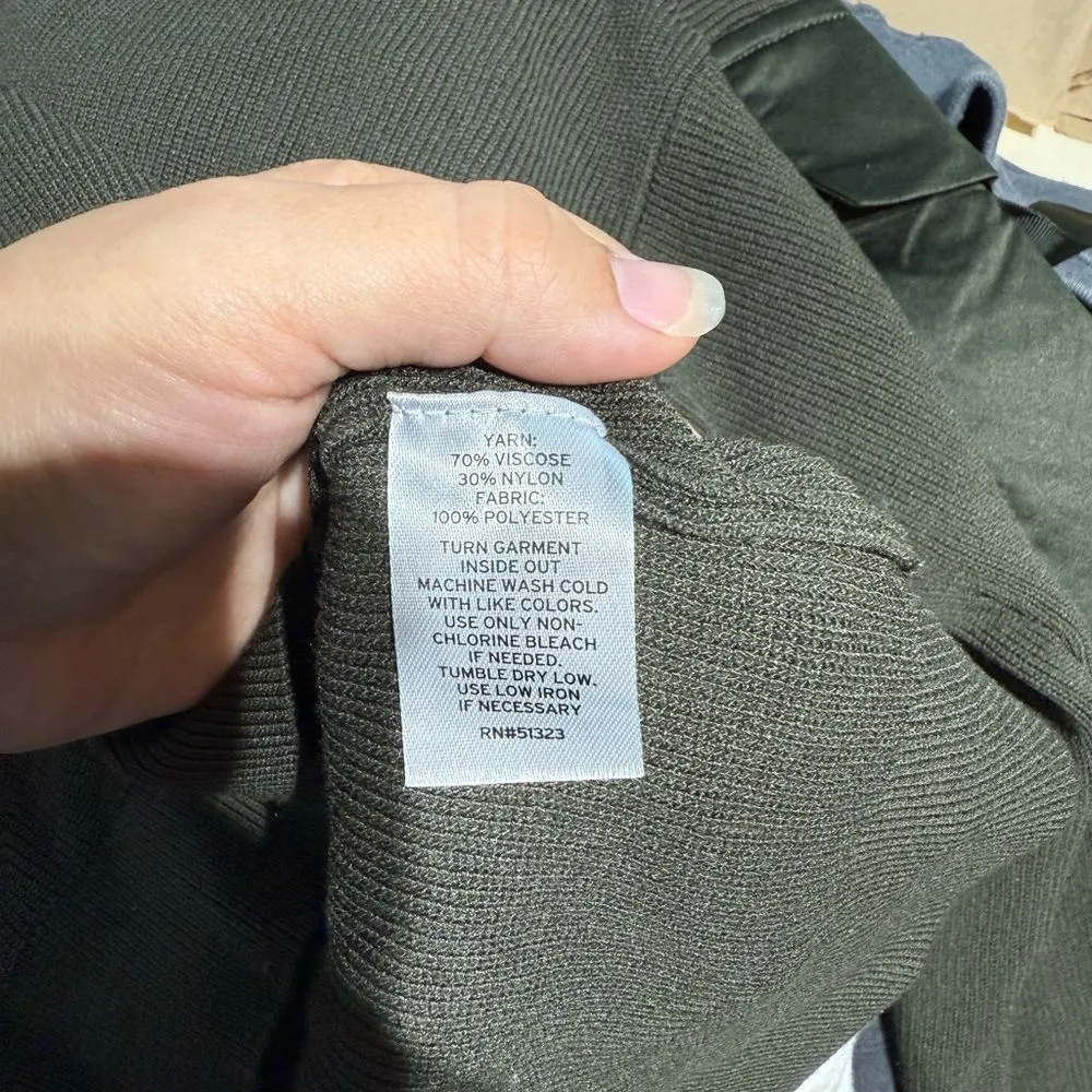 Parker Cargo Pocket Sweater In Deep Olive Green - Image 5