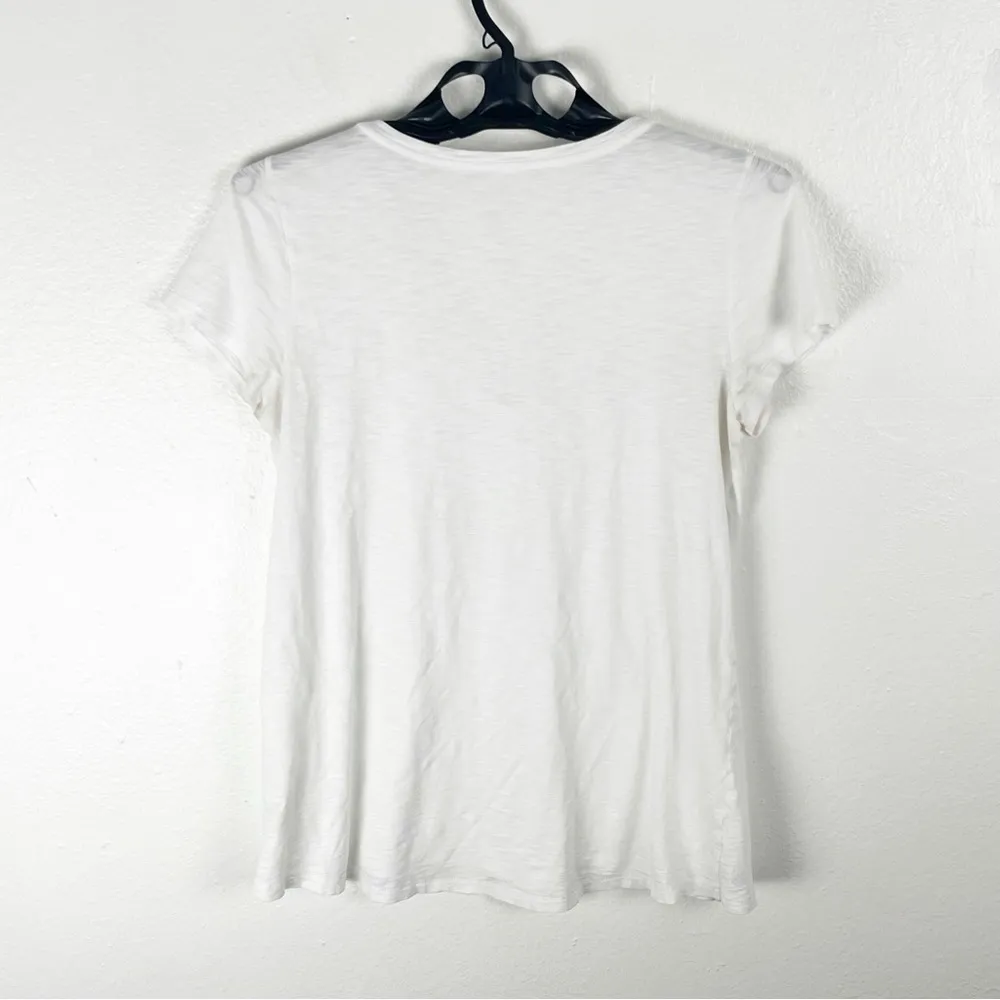 LILLY PULITZER White Deep V-Neck Short Sleeves Sheer Burnout Tee, Size Small - Image 2