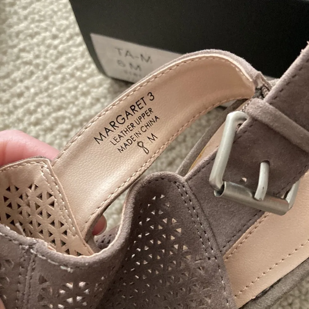 NEW TAHARI Taupe Grey Margaret Perforated Suede Block Heel Sandals Shoes 8 NIB - Image 7