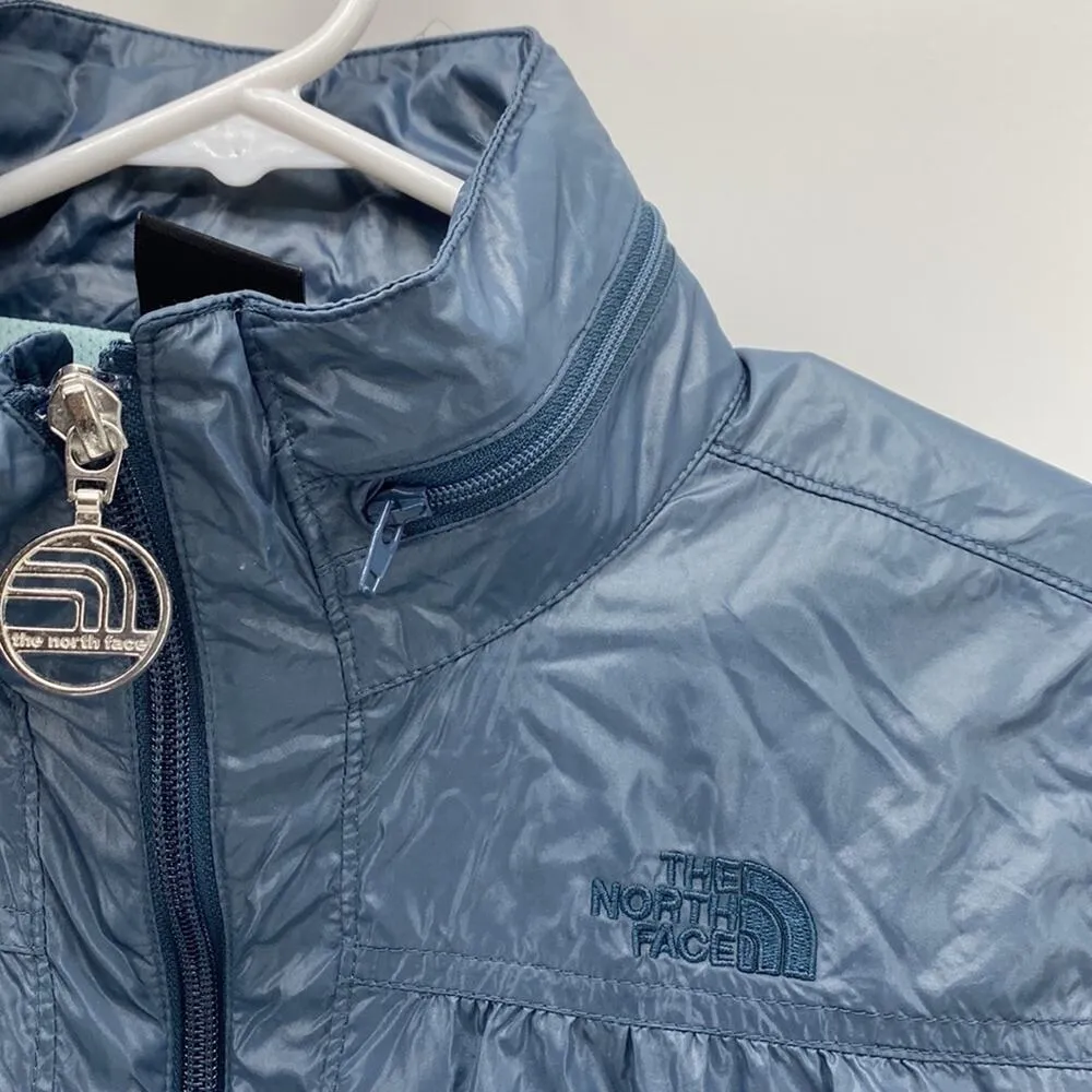 North Face slate blue windbreaker hood tucked in collar water repellent size S - Image 6