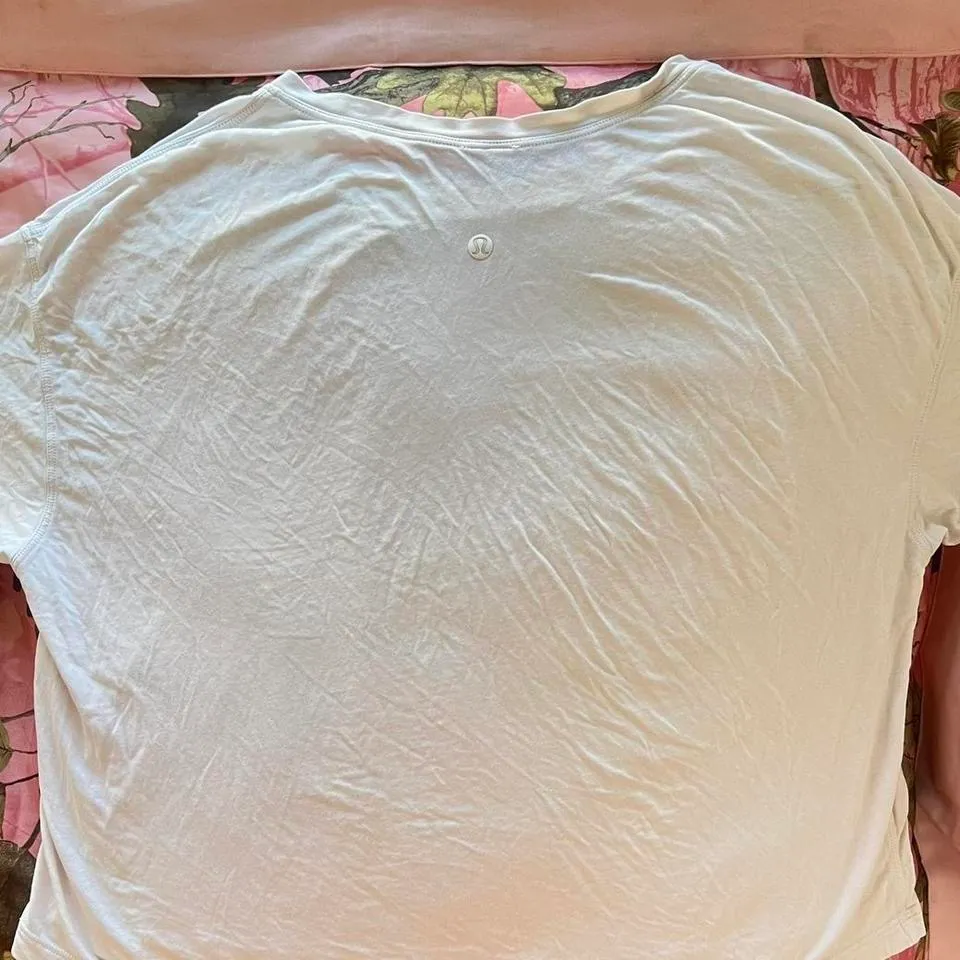 white short sleeve tee - Image 5