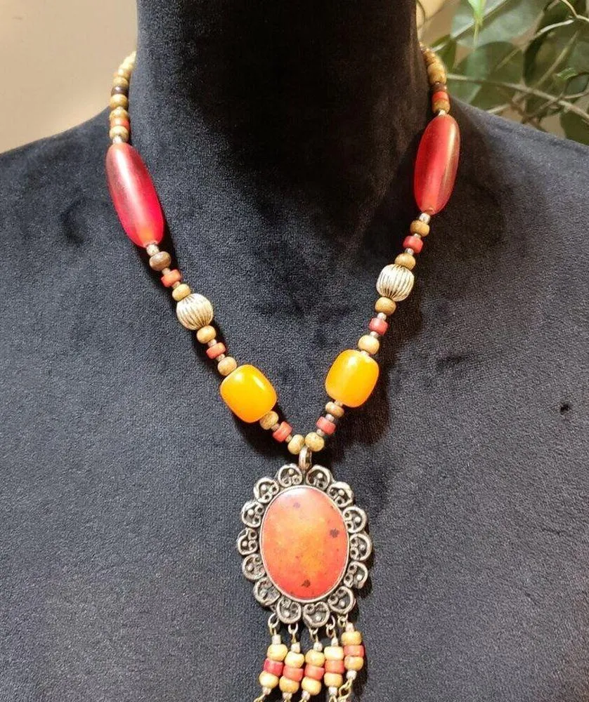 Womens Fashion Orange Beaded Kuchi Pendant Necklace with Hook & Eye Clasp - Image 2