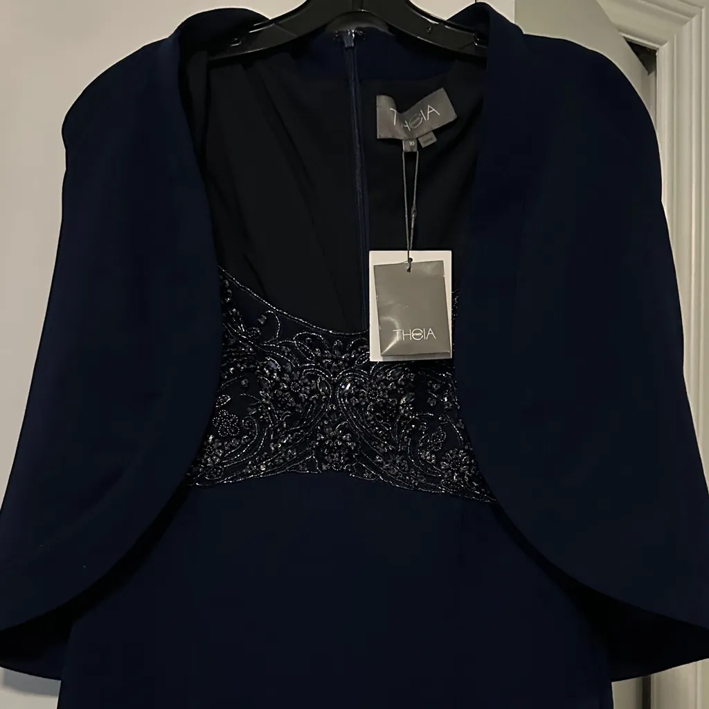 Theia Midnight Blue cape Gown Size 10 - Image 9