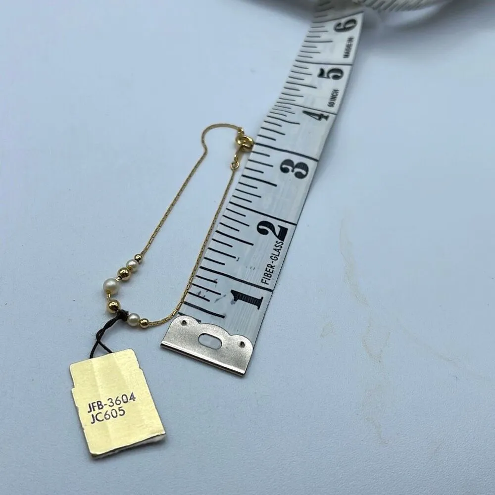 NWT Vintage Accents by Hallmark delicate gold tone faux pearl bracelet. - Image 6