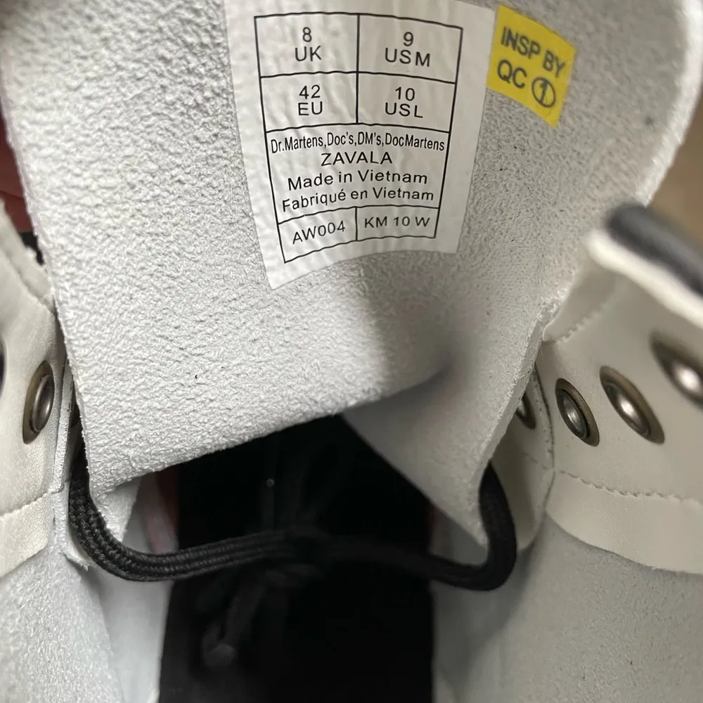 Dr. Martens Zavala White - Image 9