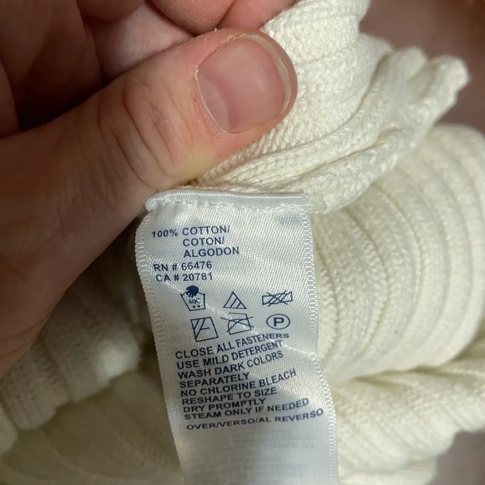 Tommy Hilfiger White Cardigan Size Medium - Image 7