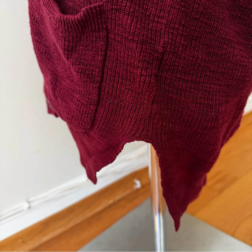 Madewell Women’s Lo-High Ribbed Knit Button Down Cardigan Maroon XS Cozy Cottage - Image 7