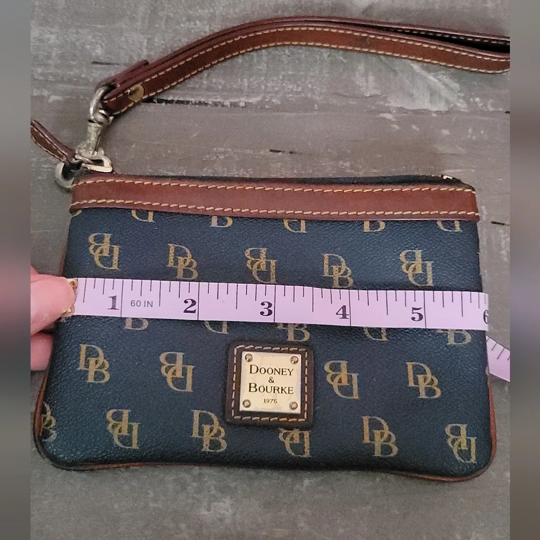 Dooney & Bourke Navy and Brown Wristlet - Image 13