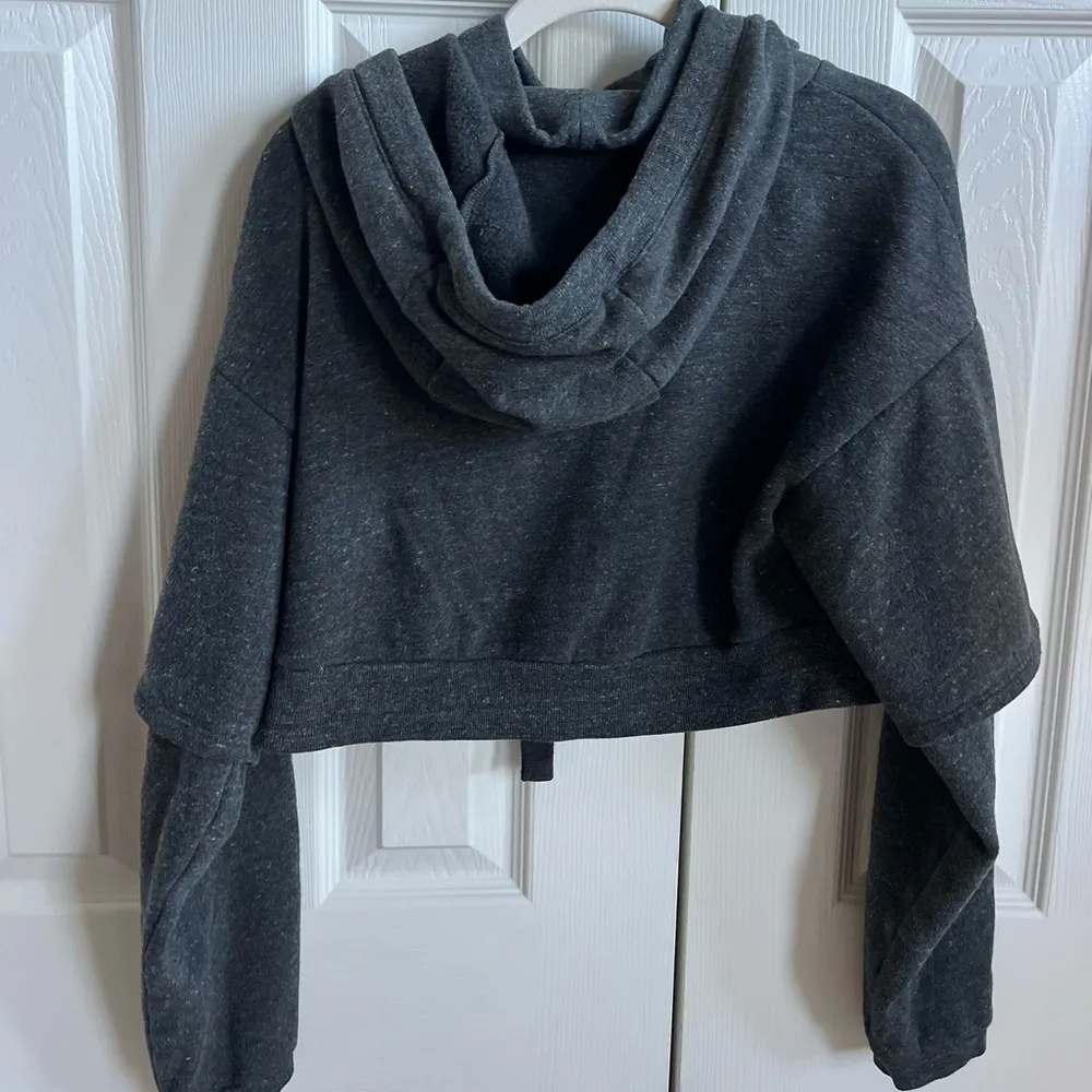 ALO Yoga Eternal Hoodie Anthracite Heather -Size Small - Image 3