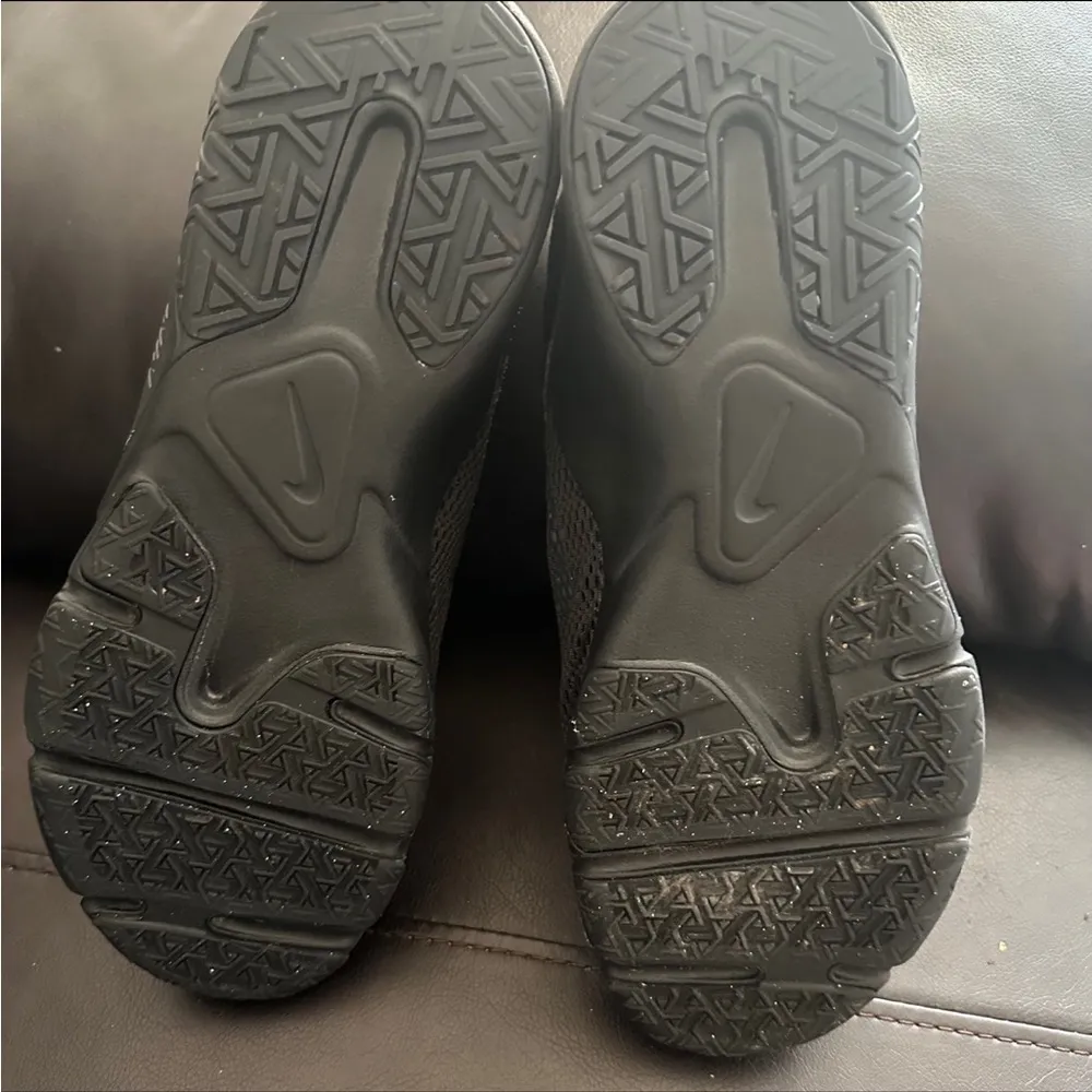 Womens Nike Legend Essential - Image 7