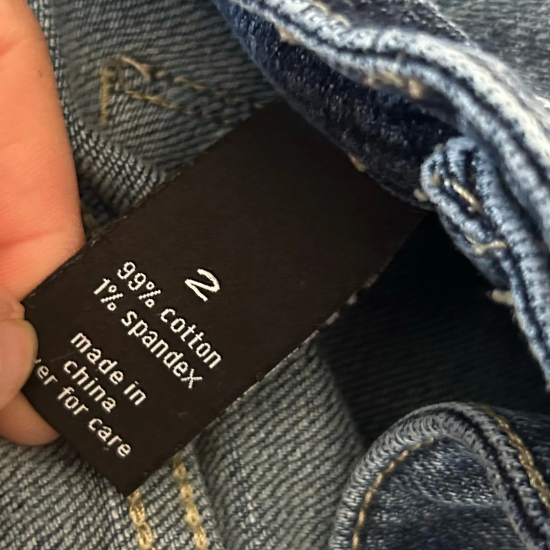 The Limited Denim Jean Easy Shorts Size 2 - Image 4