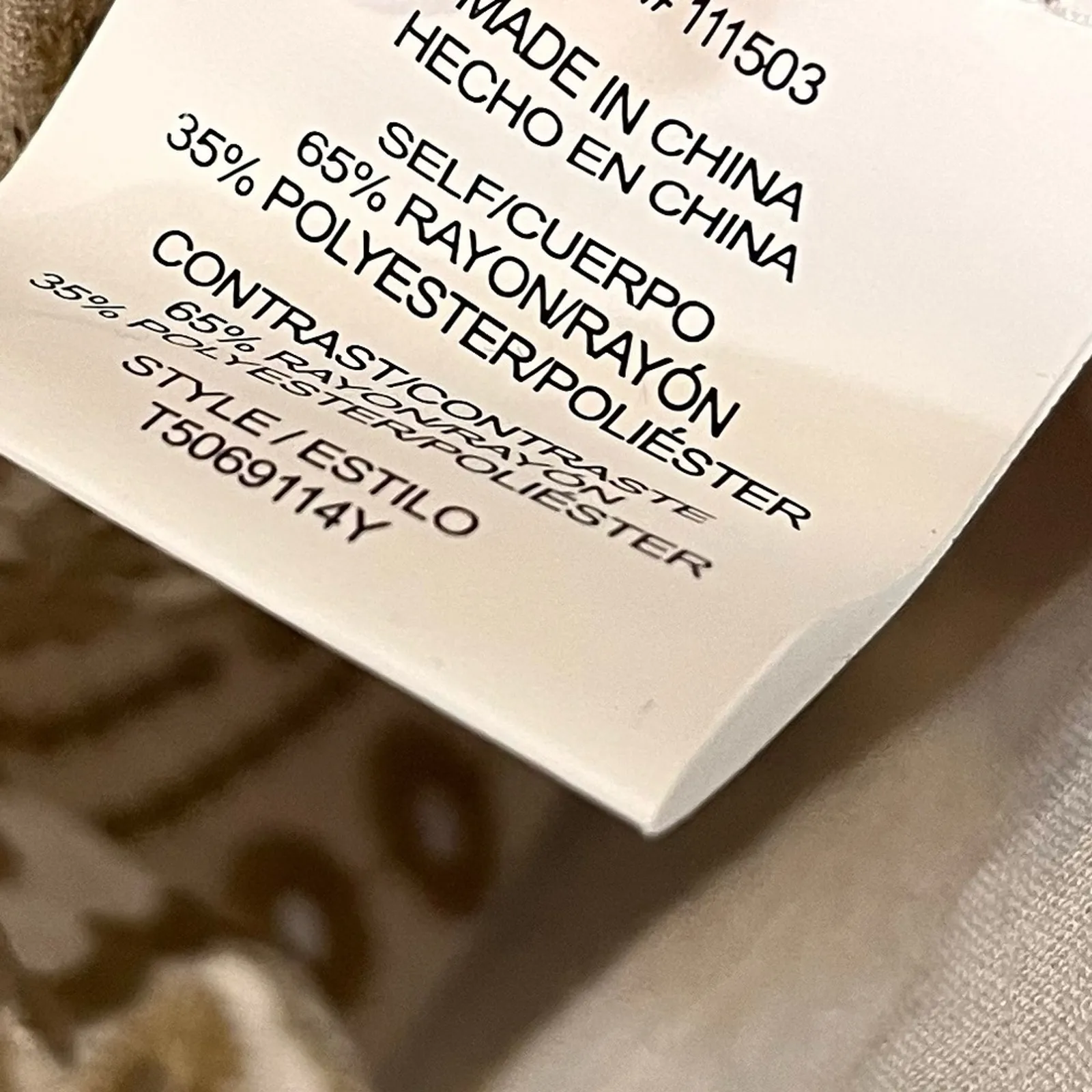 A.U.W Tan Button Front Blouse Size Medium‎ - Image 8