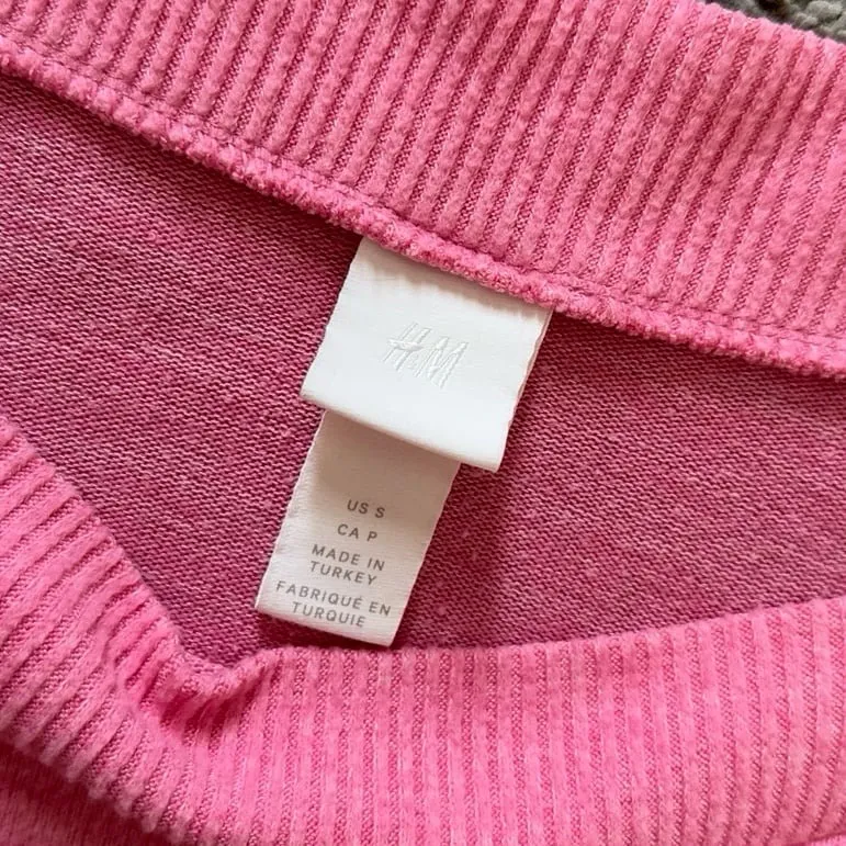 H&M‎ Women's Pink Pullover Sweater Size Small - Image 3