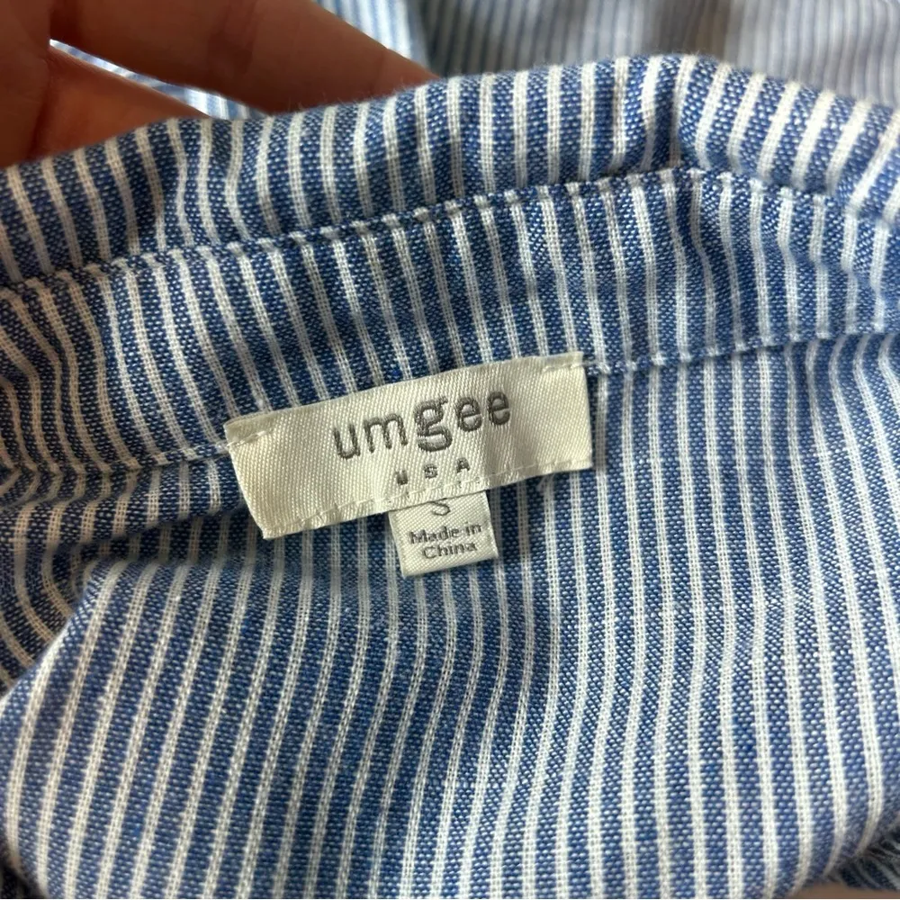 Umgee Blue and White Striped Button Down Blouse - Image 2