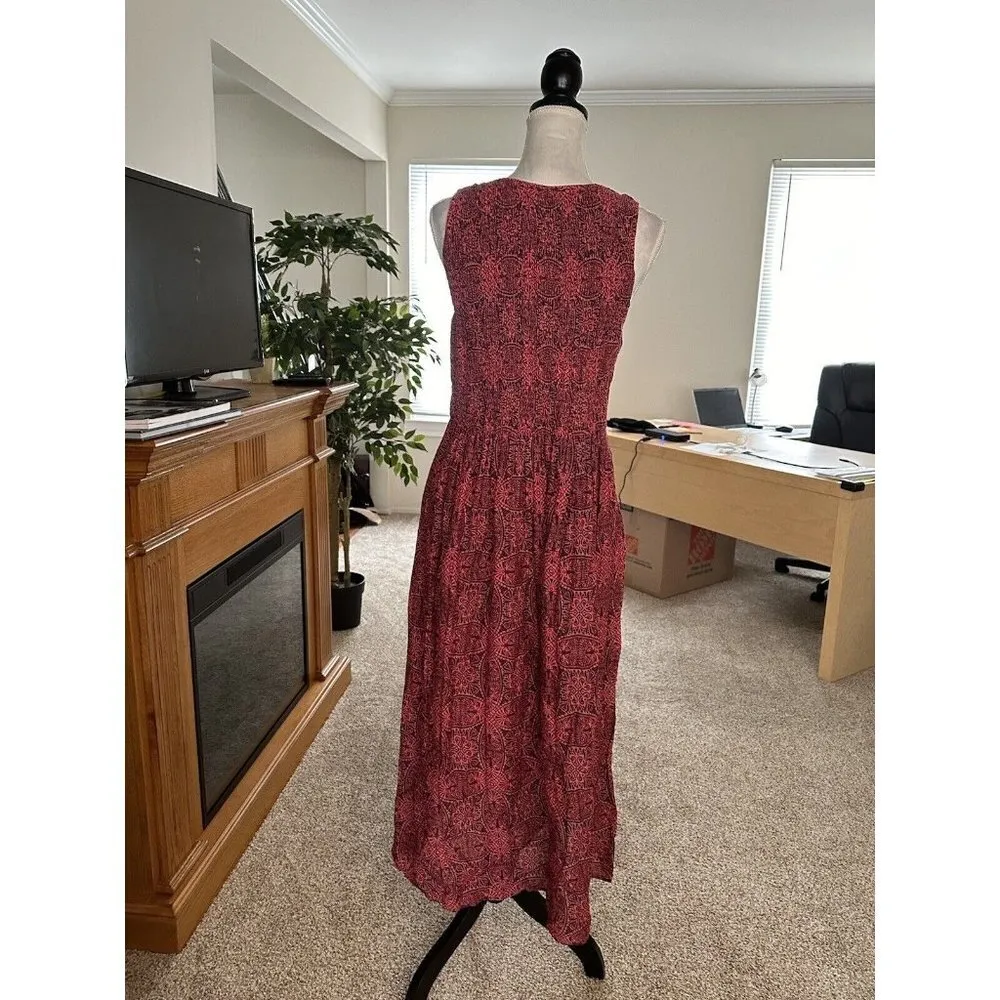 Jane Ashley Casual Lifestyle Smocked  Maxi Red Dress No SIZE  Tag Measures Small - Image 4