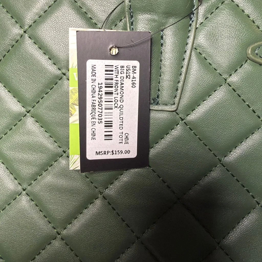 Badgley Mischka Green Quilted Satchel - Image 6