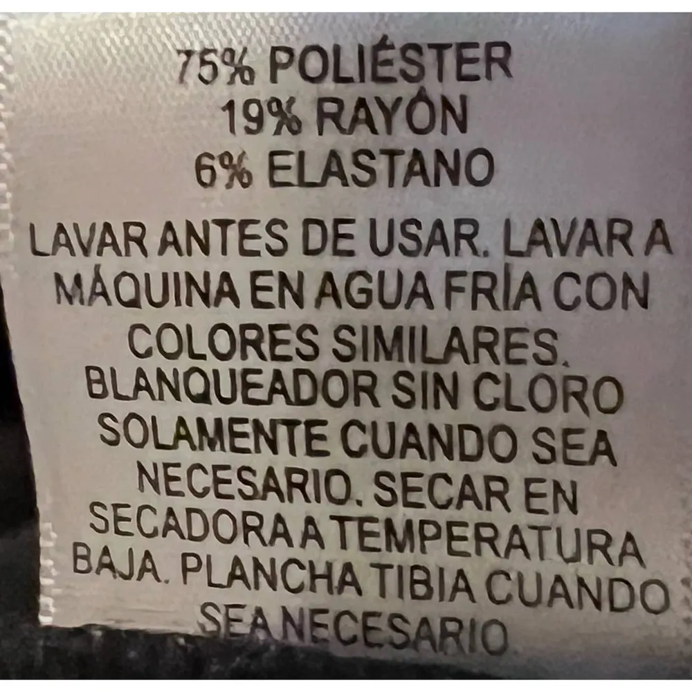 Briggs New York Women's Black Dress Shorts Size 10 16 1/2" Long x 16" Waist x 9" - Image 4