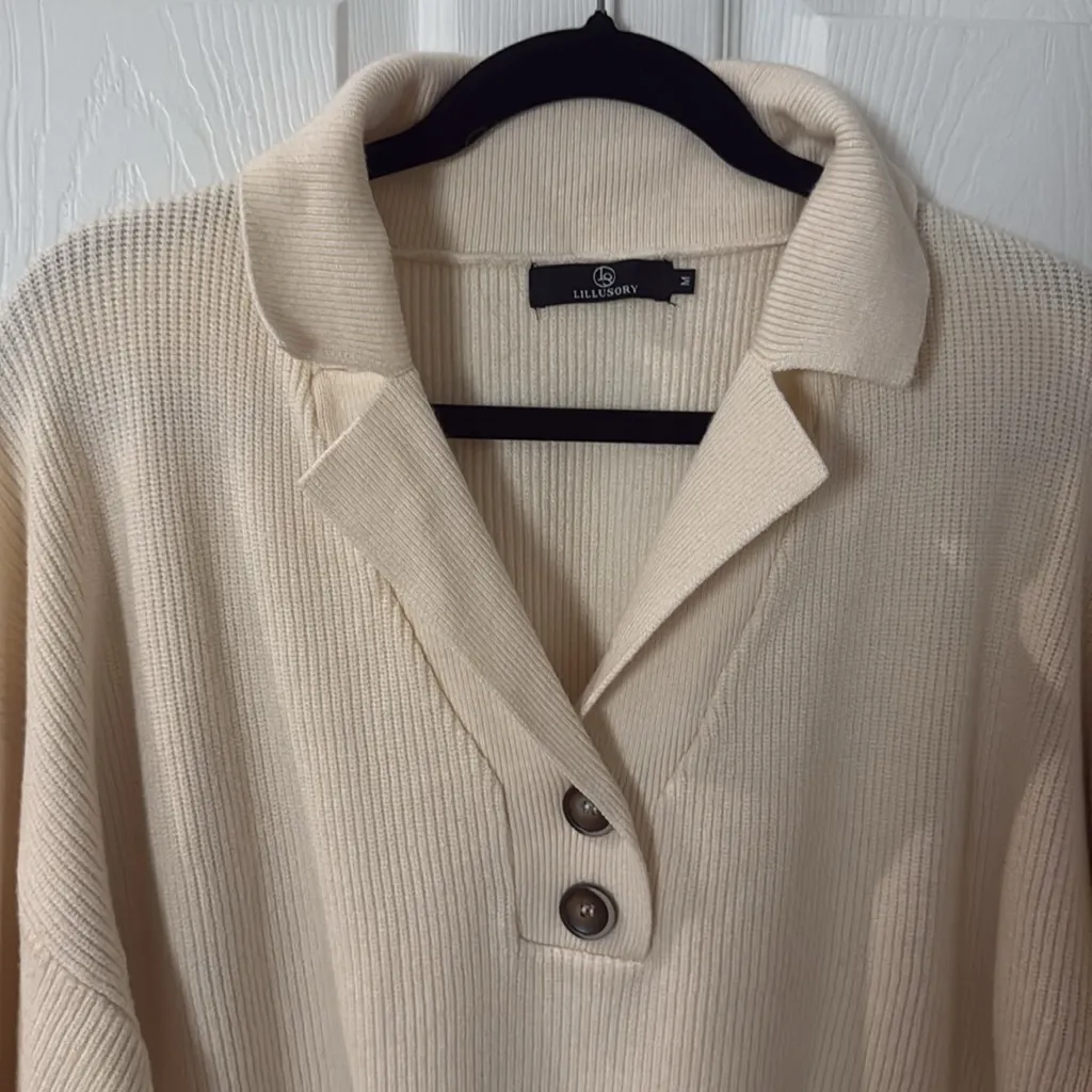 Cream Ribbed Long Sleeve Polo Sweater oversized medium - Image 3