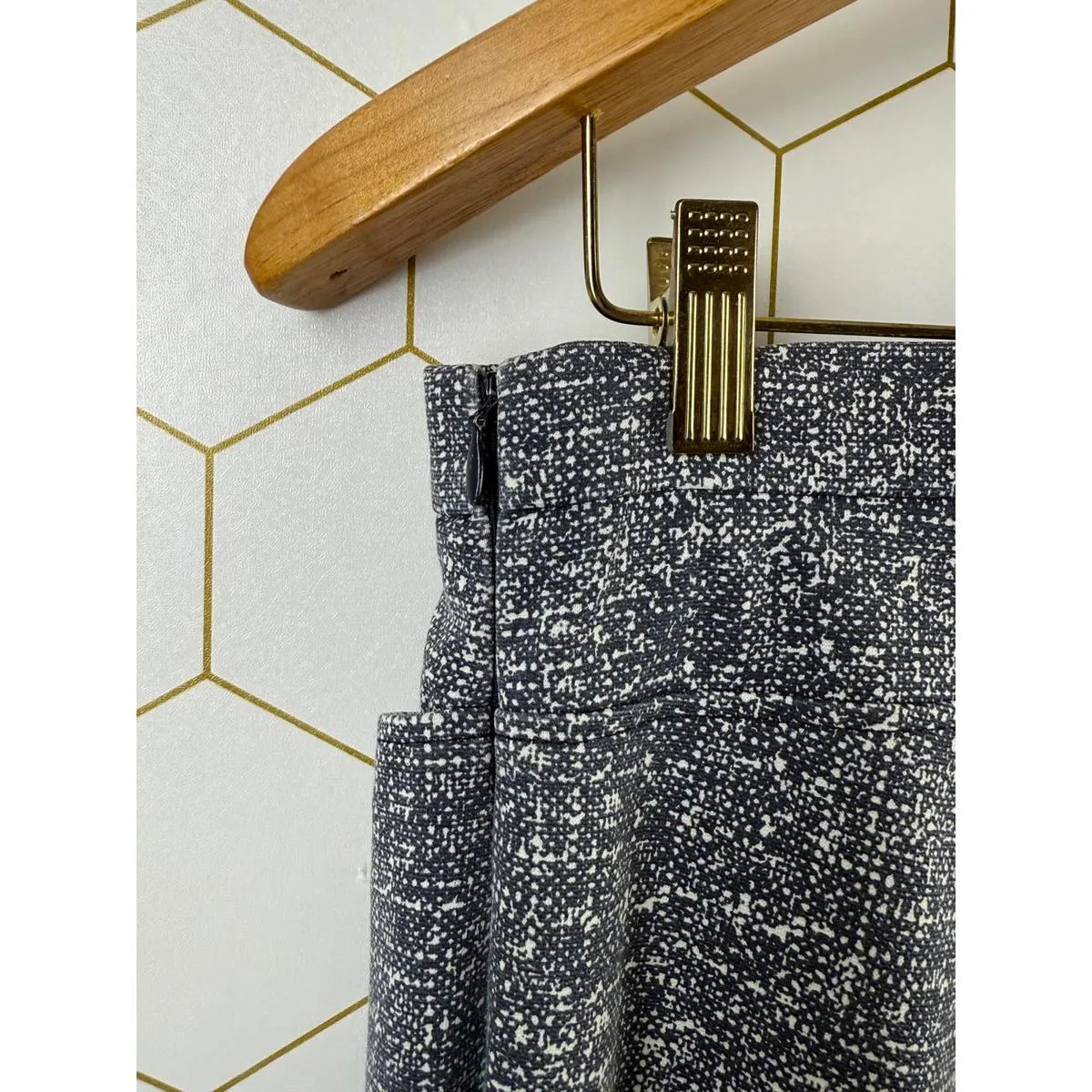 AKRIS PUNTO Gray Patterned Francoise Slim-Straight Pant - Size - 8 - Image 5