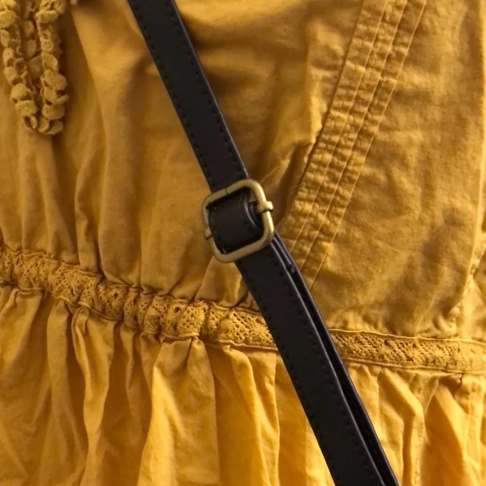 Tignanella TIGNANELLO Pebble Leather Shoulder/Crossbody Purse - Image 3