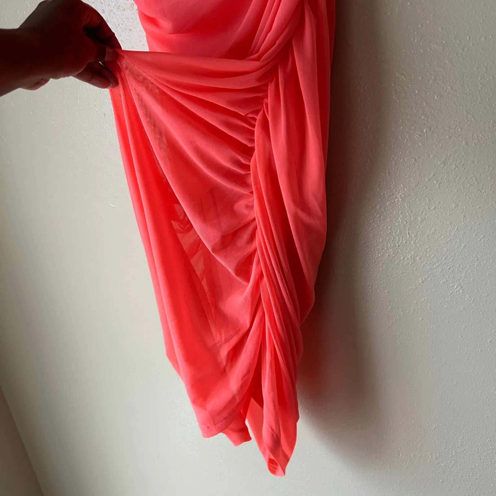 Anthropologie Coral Pink One Shoulder Mesh Dress Size Small - Image 7