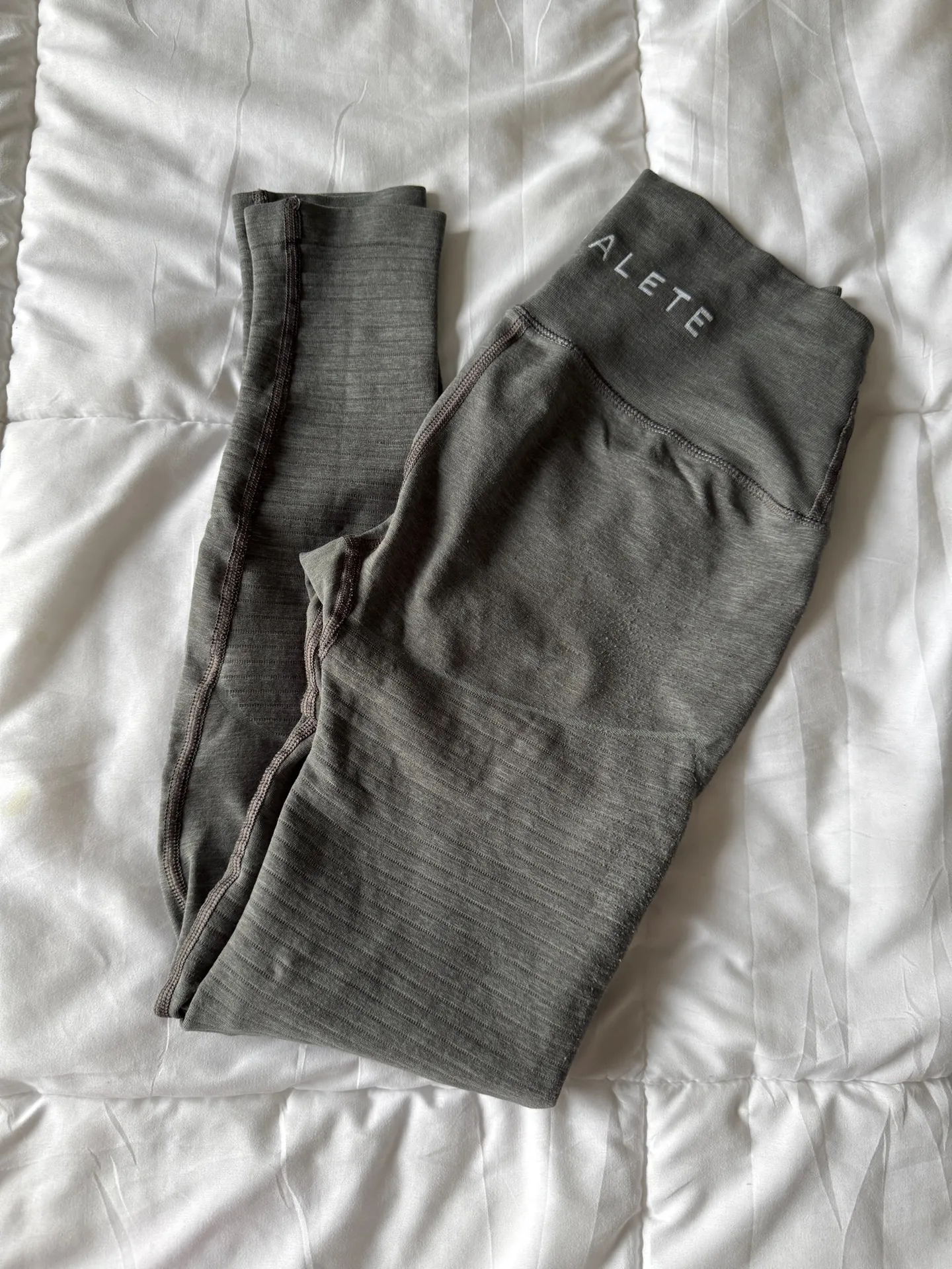 Alphalete Leggings - Image 3