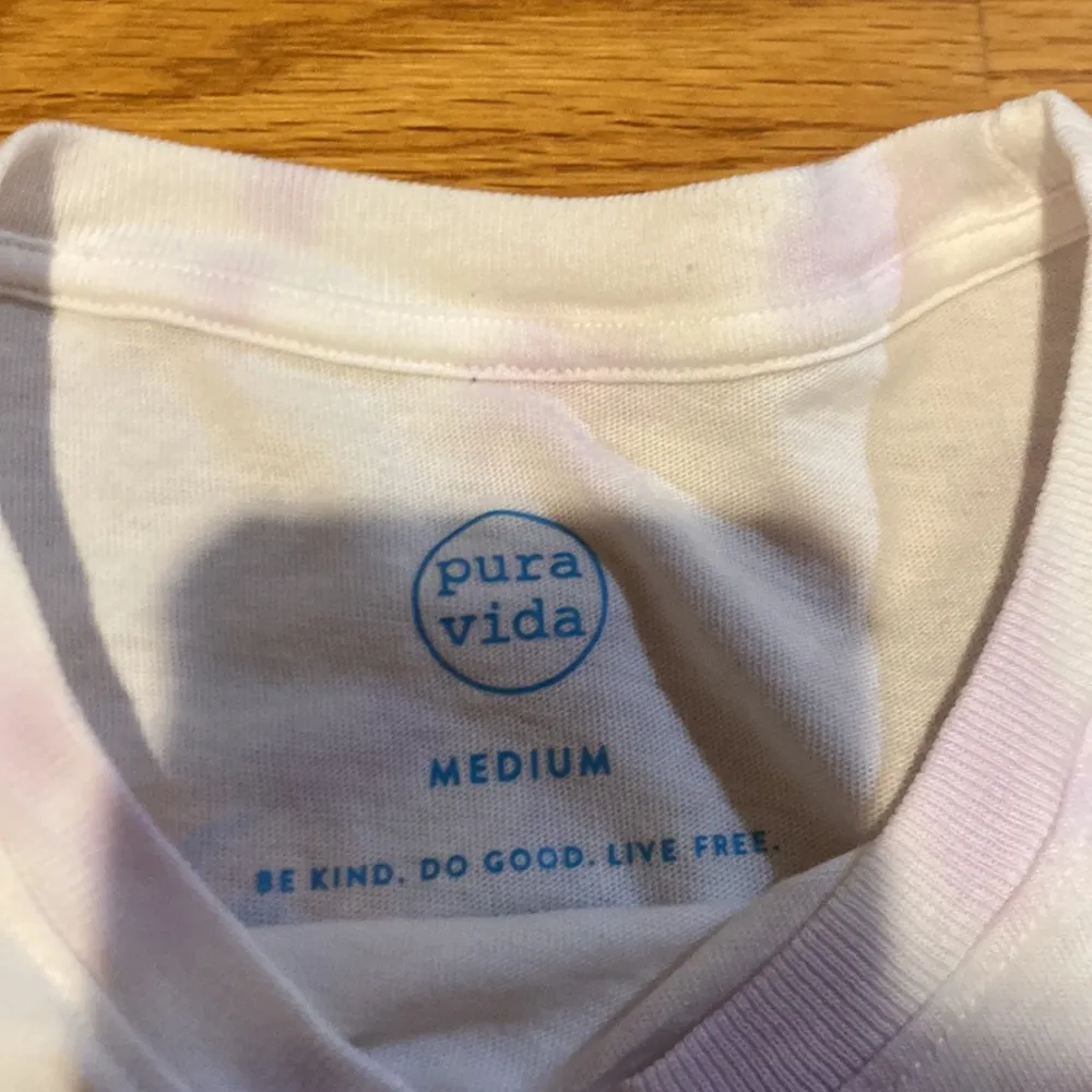 Pura Vida Surf Tour Sleeve Boxy Tee - Image 3