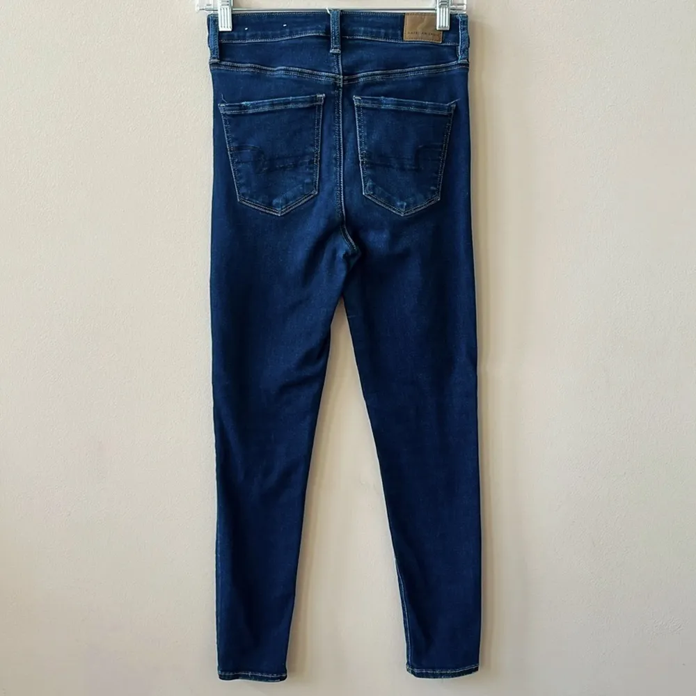 AEO American Eagle Highest Rise Jeggings Distressed Ripped Dark Wash Size 4 - Image 3